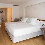 Fariones Otel