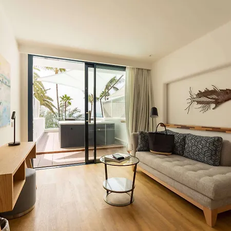 Fariones Hotel 5*
